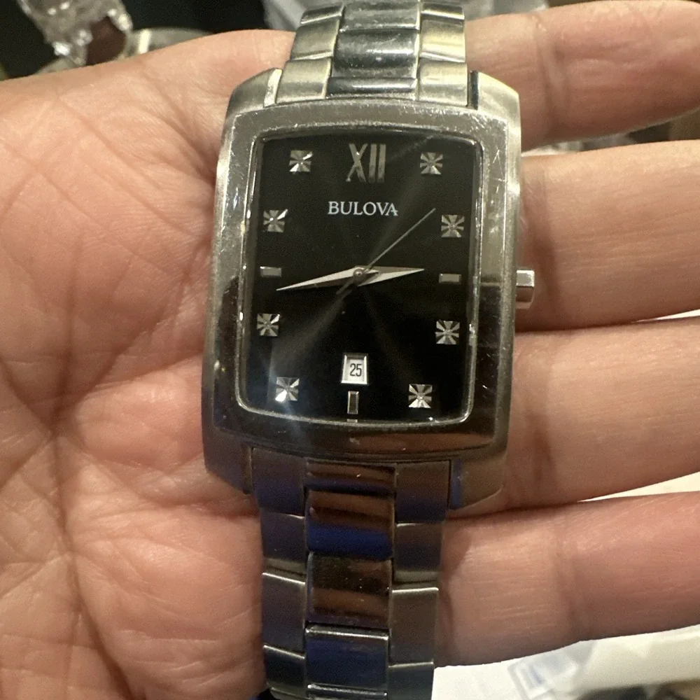 Working Bulova 96D125 Mens Watch Silver Rectangle Black Dial Quartz 31mm Fit 9in
